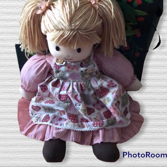 Retro Rag Dolls with Stringy Blonde Hair - Picture 2 of 7